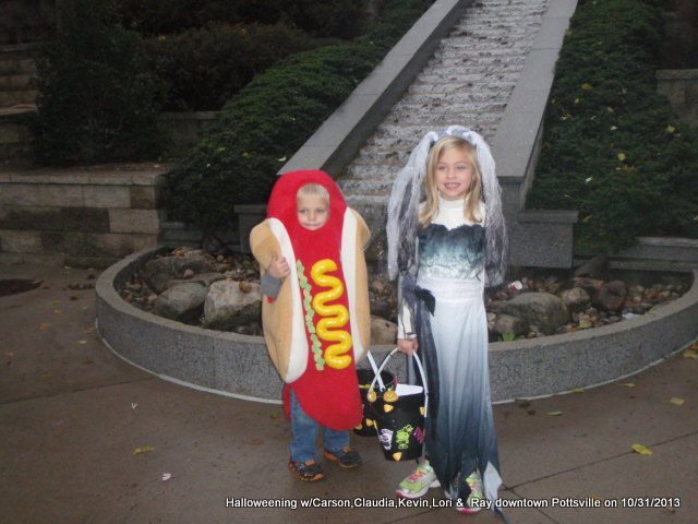 halloweeing carson baucum 10-31-2013