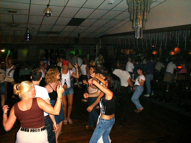 pine,view,acres,oldies,dance,party,with,dj,ray