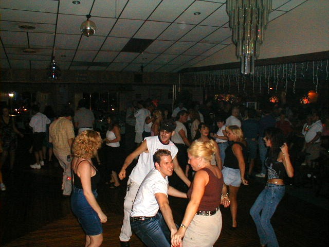 pine,view,acres,oldies,dance,party,with,dj,ray