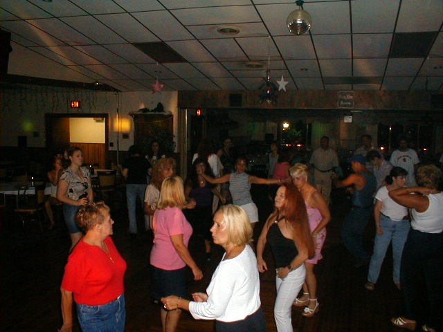 pine,view,acres,oldies,dance,party,with,dj,ray