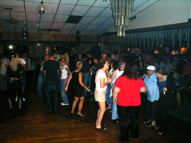 pine,view,acres,oldies,dance,party,with,dj,ray