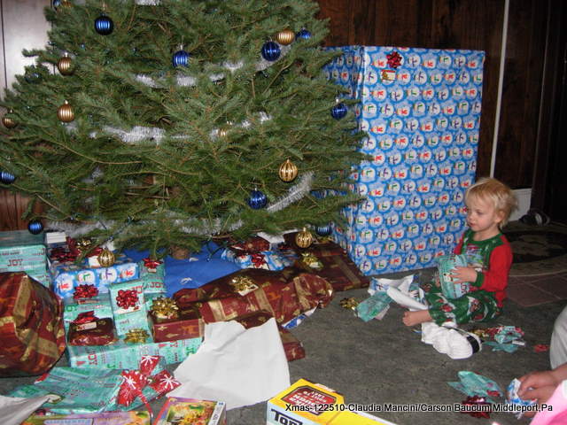 xmas christmas 122510 carson baucum